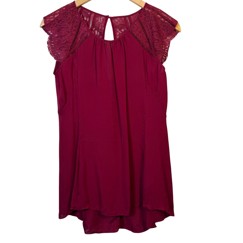 White House Black‎ Market Silk Top XS Burgundy Delicate Lace Cap Sleeve Keyhole